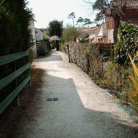 Apartamento Les Pins Ensoleilles Saint-Georges-de-Didonne Exterior foto
